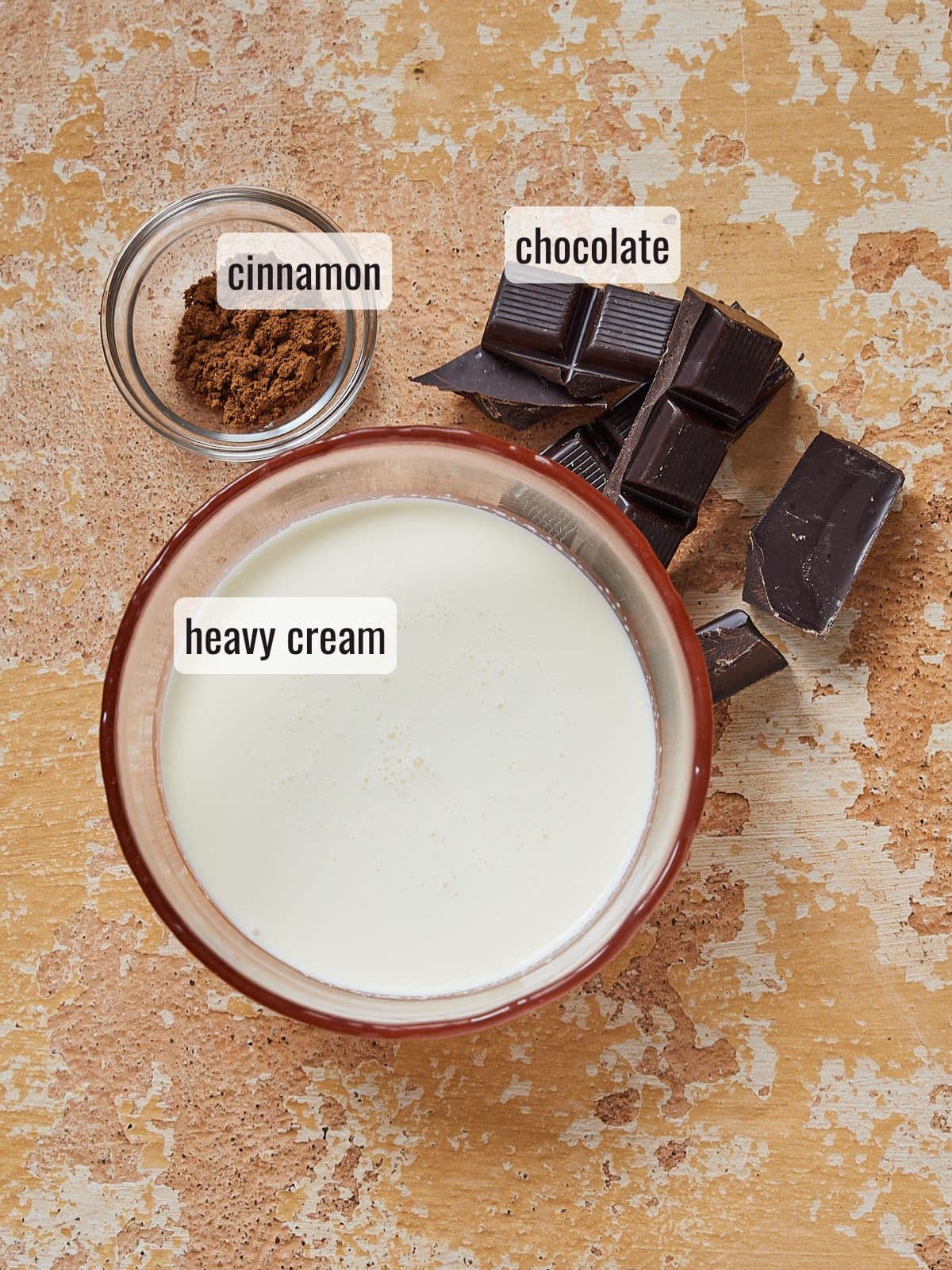 Eggless chocolate mousse