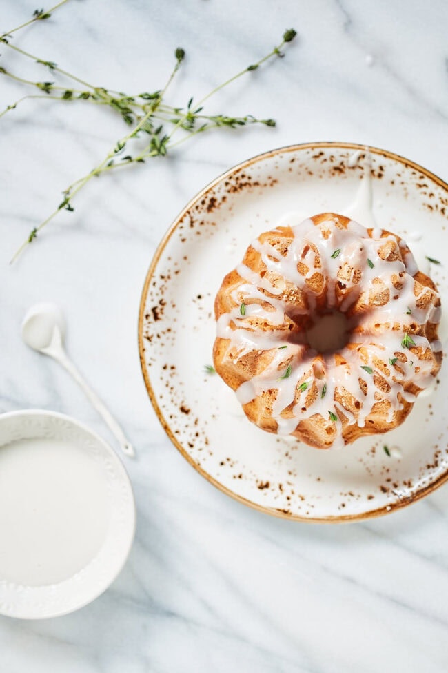 Lemon bundt cake with thyme
