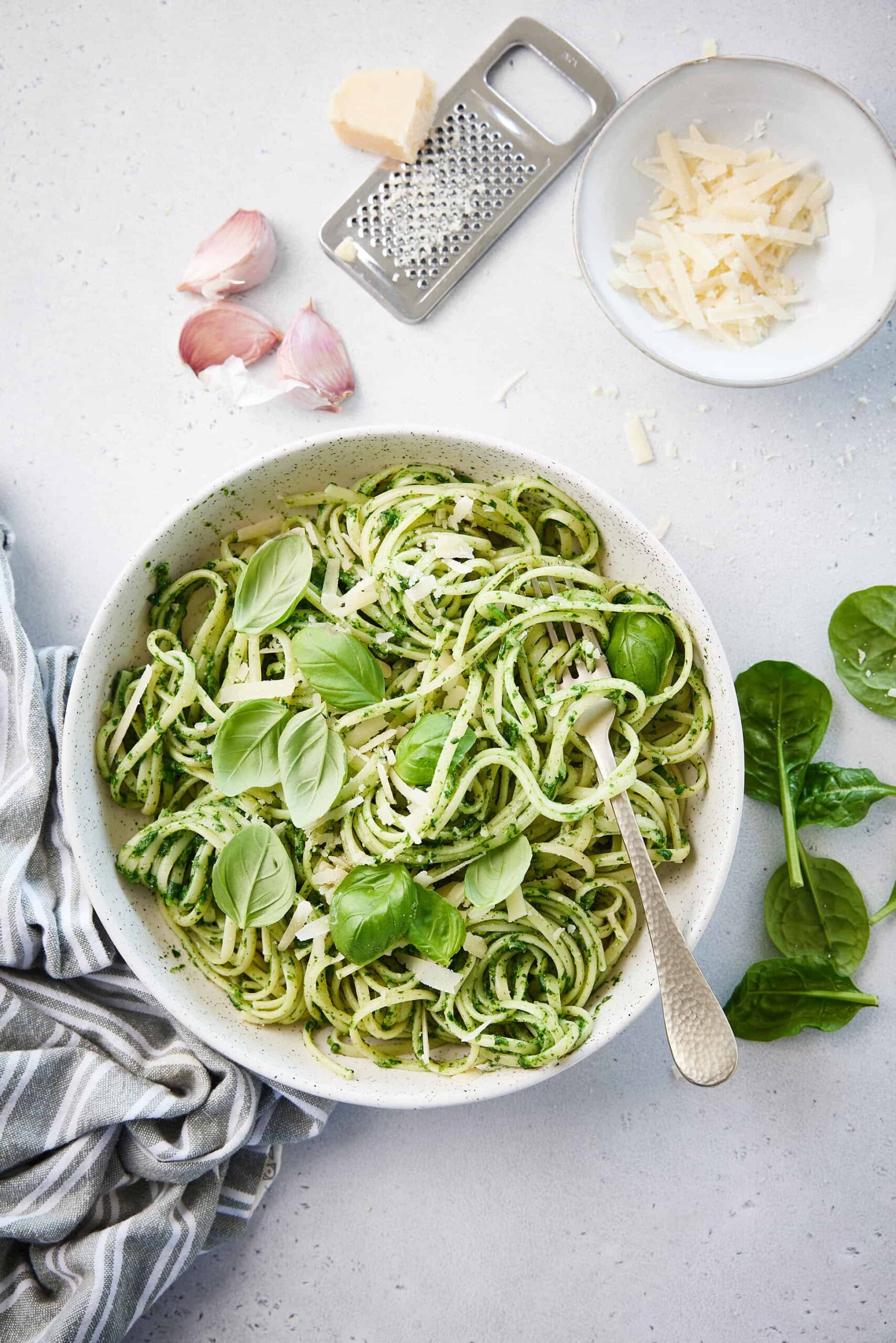 Pasta with spinach