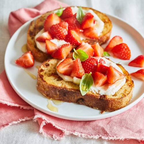 Strawberry french toast