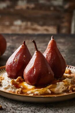 Poached pears with mascarpone cream and orange caramel