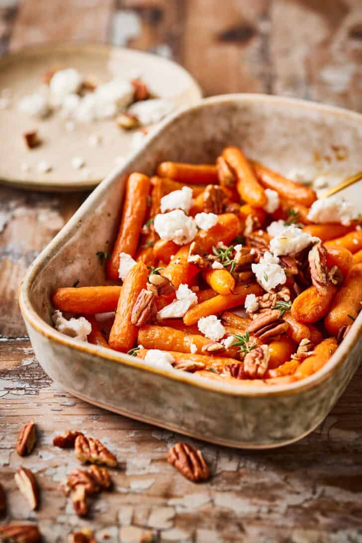 Roasted carrots with goat cheese