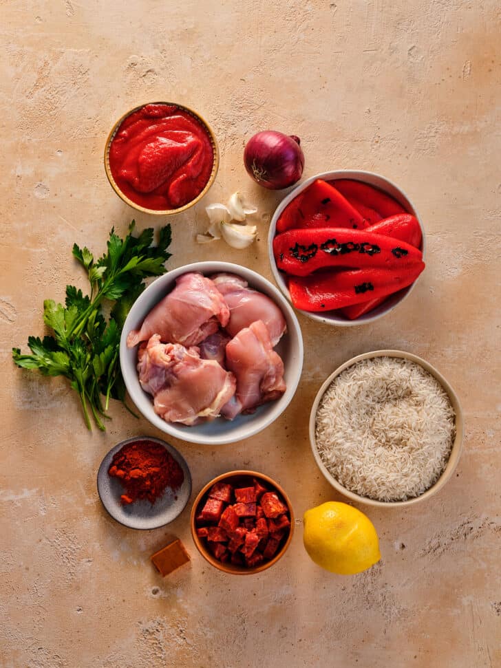 Ingredients for tomato rice recipe