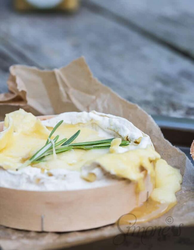 Baked camembert