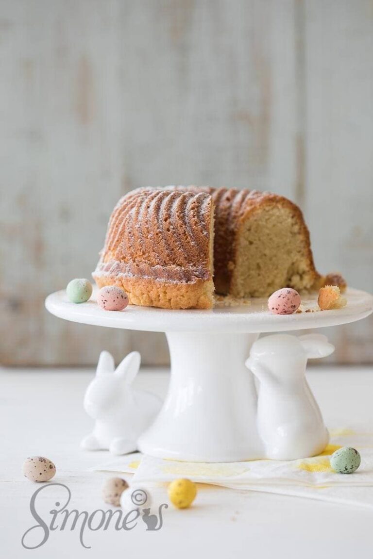 Easter bundt cake
