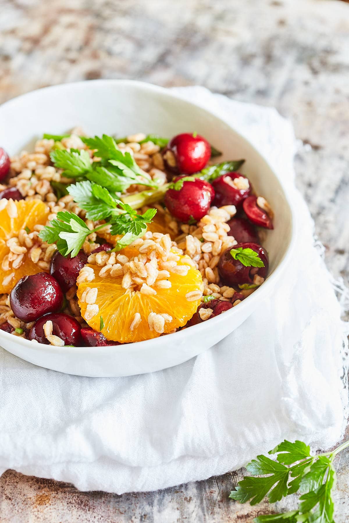 Spelt salad with cherries