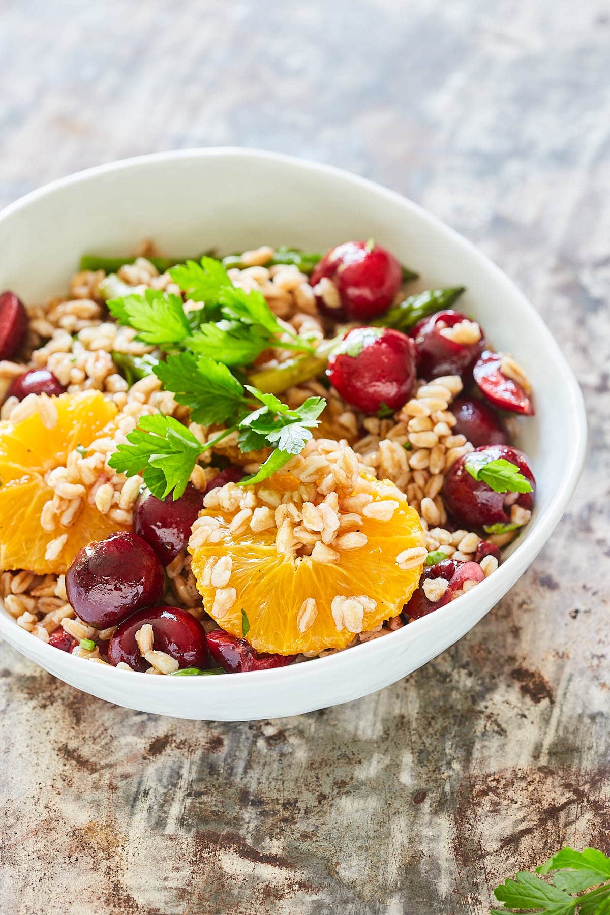 Farro salad with cherries