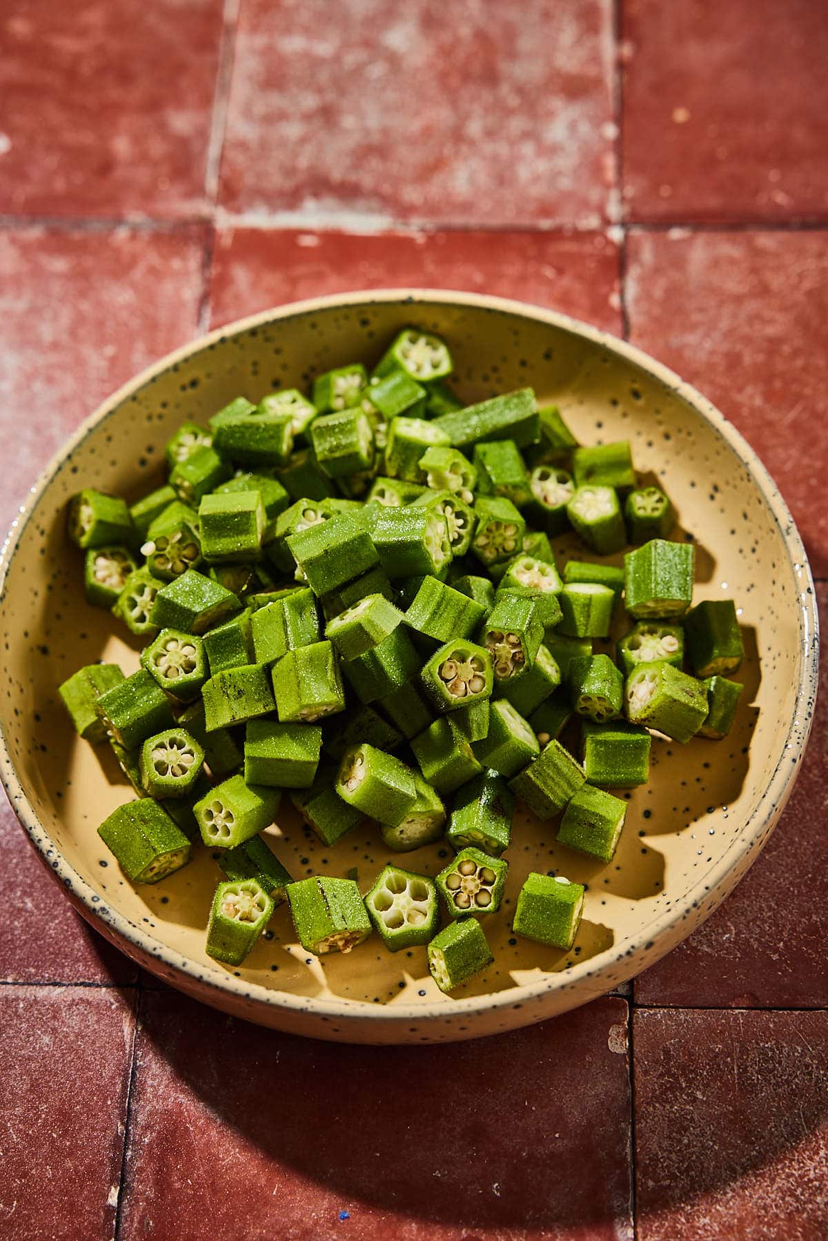 Slice the okra