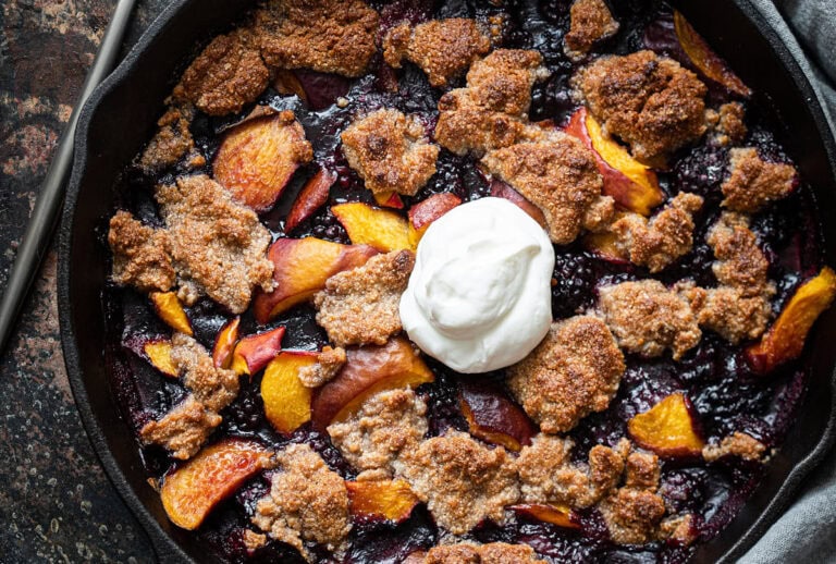 Blackberry cobbler