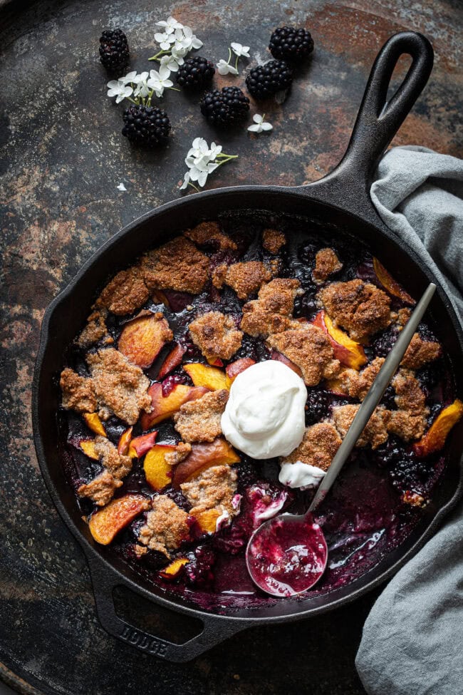 Blackberry cobbler