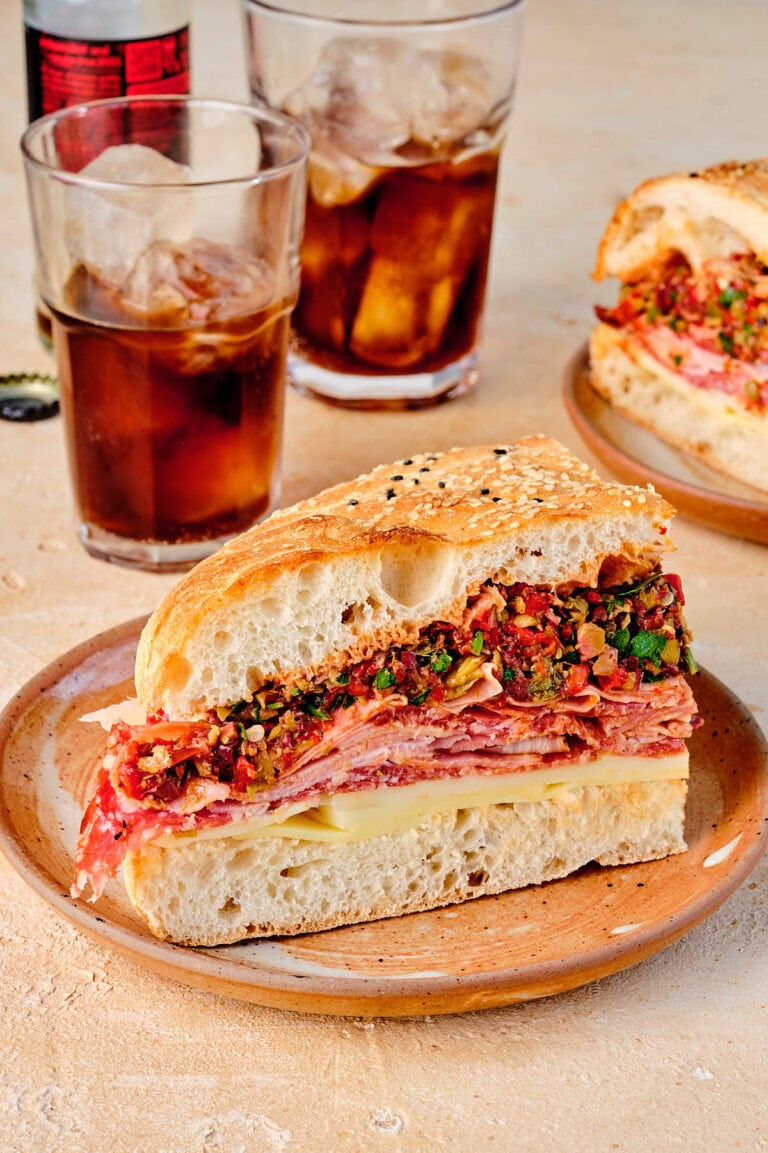 Muffuletta sandwich