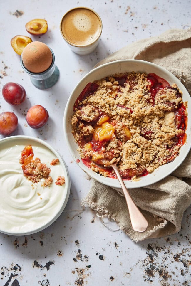 Plum crumble