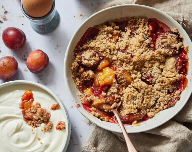 Easy plum crumble