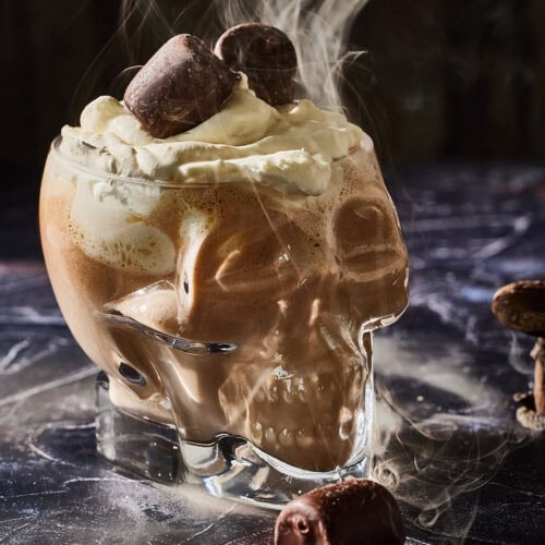 Halloween pumpkin spice latte